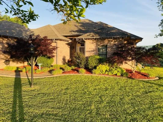 Vasquez Lawn & Tree Service