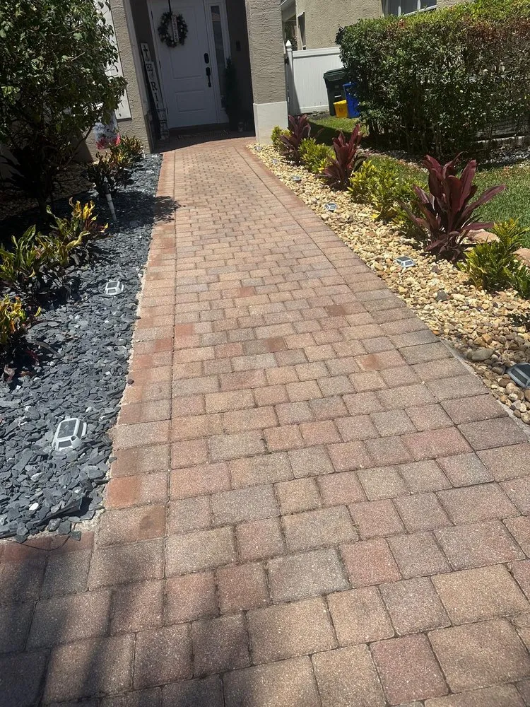 Affordable outdoor landscaping in Greenacres, FL - Vastagos Lawn Care