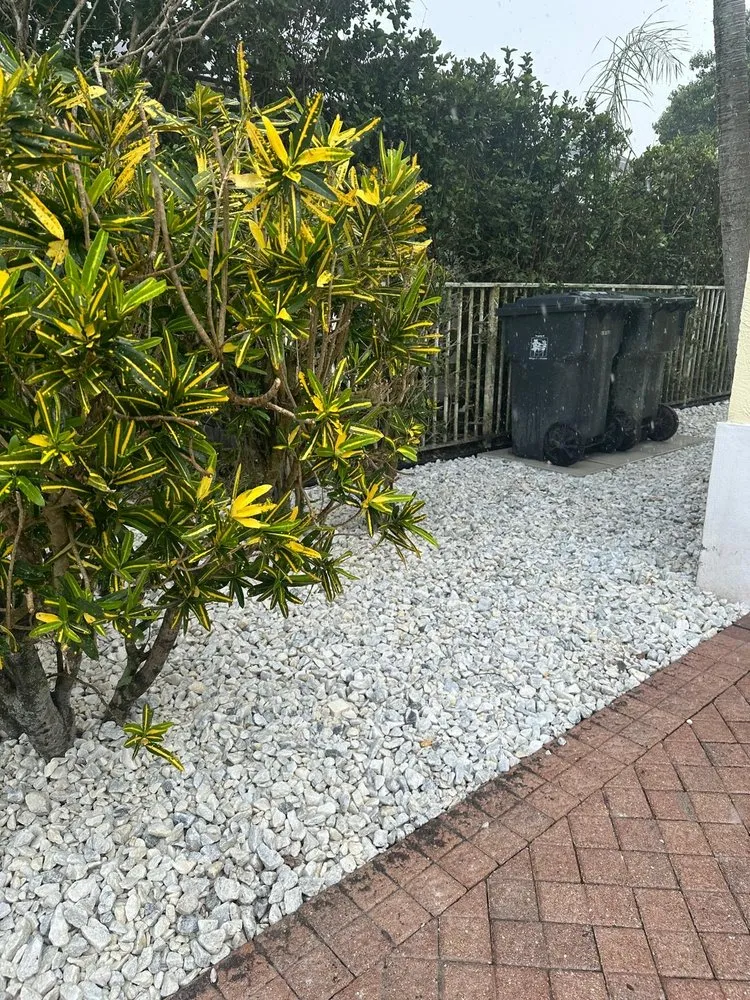 Reliable landscaping services in Greenacres, FL - Vastagos Lawn Care