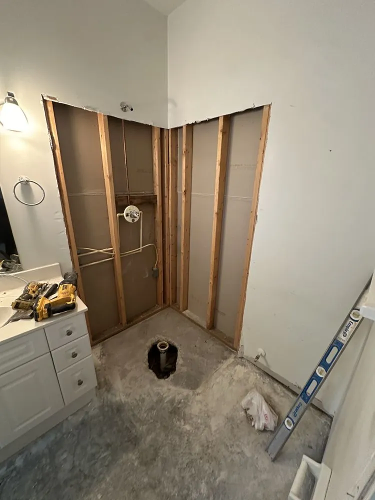 Professional yard cleanup service in Chesapeake, VA - Vaughan Handyman Services