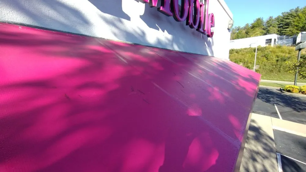 Top-rated yard maintenance in Kingsport, TN by Vaughn Property Management