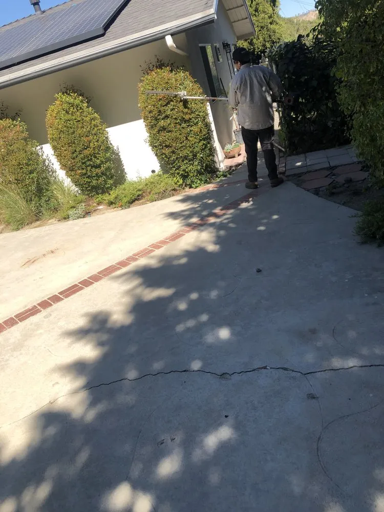 Professional landscaping services with custom design across Los Angeles, CA - Vazquez Gardening