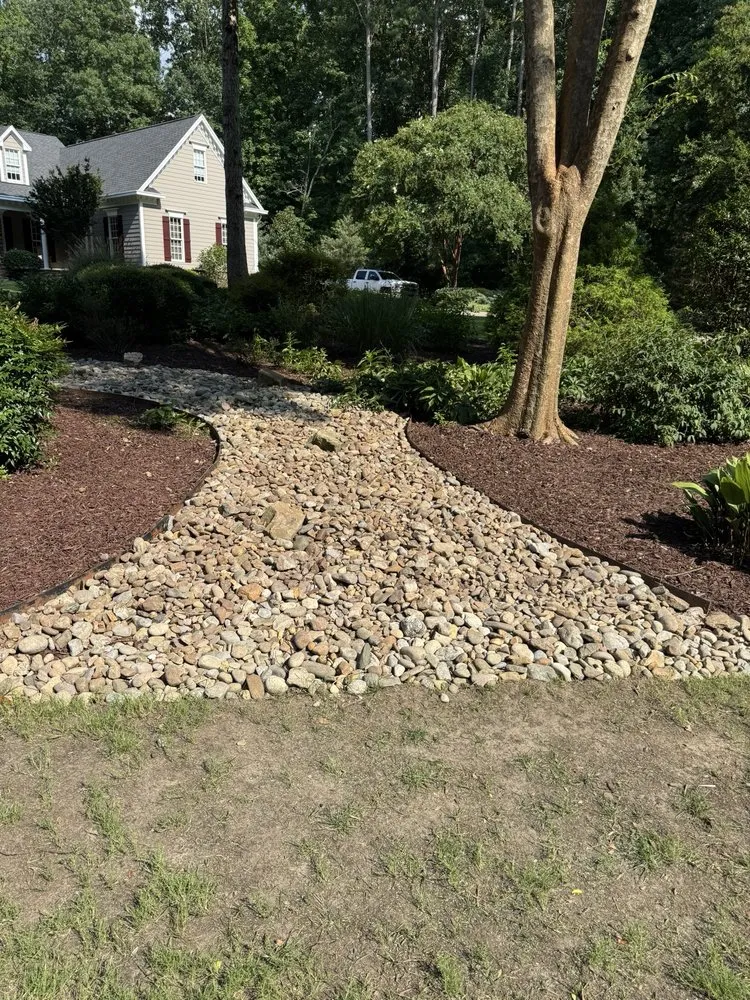 Custom residential landscaping in Raleigh, NC by Vazquez Landscape & Hardscape