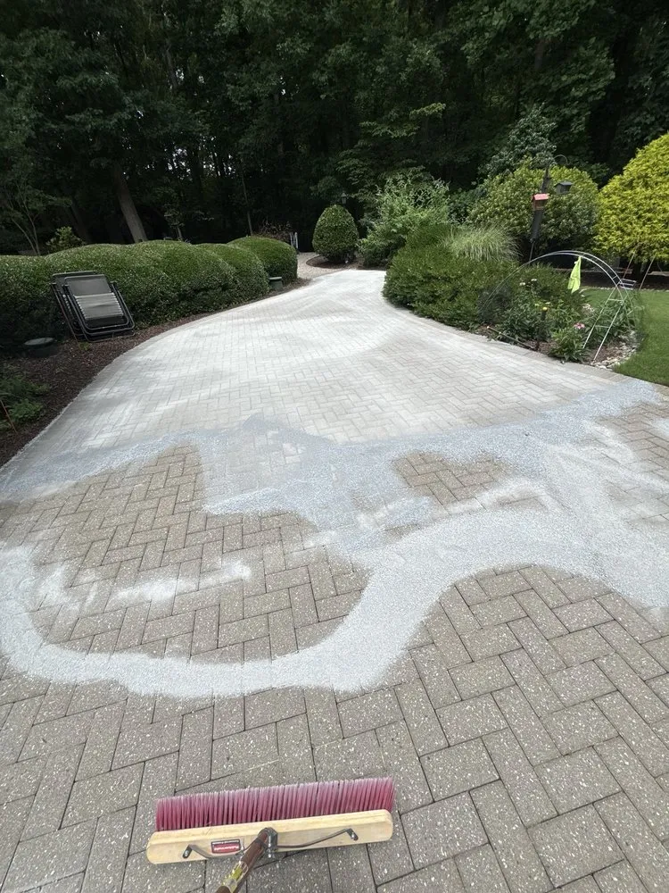 Affordable garden landscaping for outdoor upgrades in Raleigh, NC by Vazquez Landscape & Hardscape