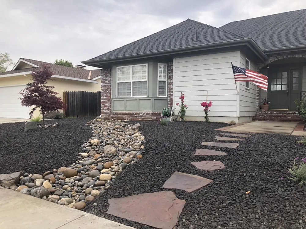 Custom yard maintenance experts serving Antioch, CA - Vazquez Landscaping