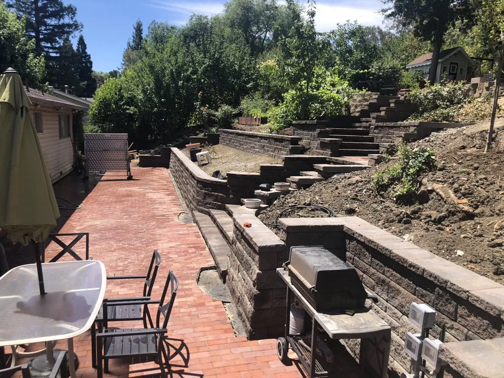 Local yard maintenance in Antioch, CA - Vazquez Landscaping