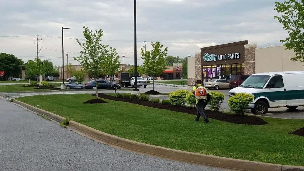 Affordable yard maintenance experts serving Elgin, IL - Vazquez Landscaping