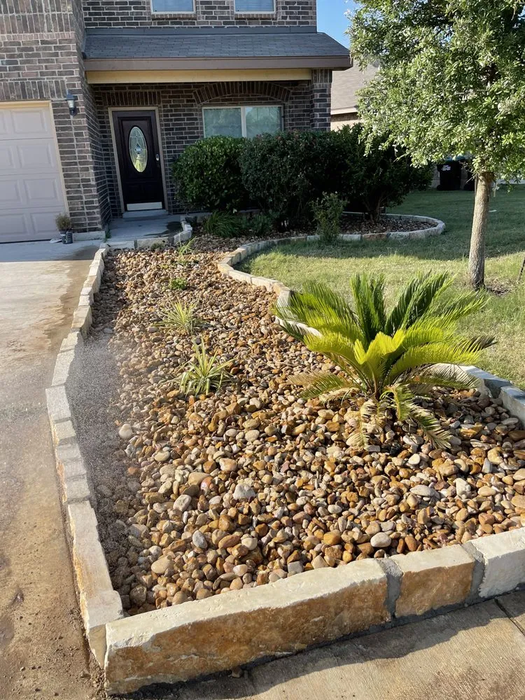 Expert residential landscaping experts serving San Antonio, TX - Vazquez Landscaping