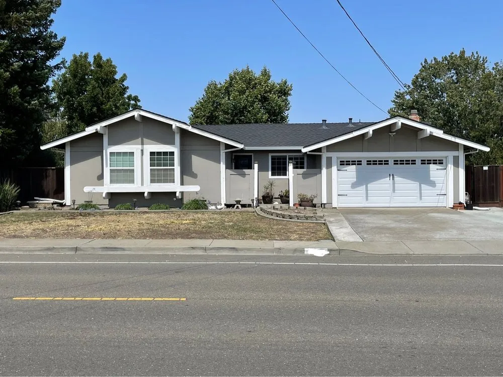 Custom garden landscaping for residential properties in Concord, CA by Vazquez Tree Services and Landscaping