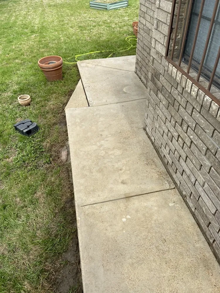 Reliable garden landscaping for residential properties in Killeen, TX by VB Elite Power Washing