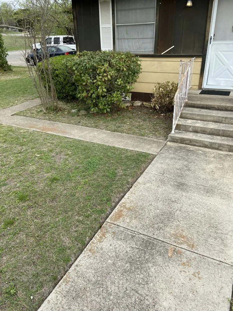 Professional residential landscaping in Killeen, TX - VB Elite Power Washing