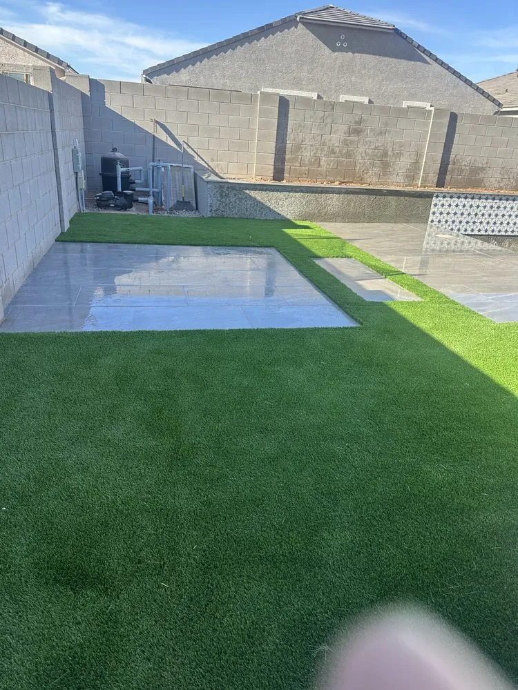 Professional lawn care service experts serving Mesa, AZ - VD Landscaping