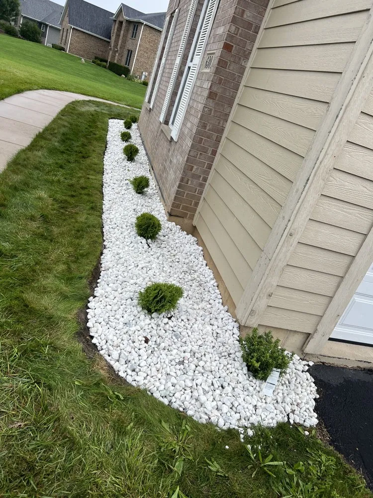 Affordable lawn care service in Zion, IL by V&D Landscaping