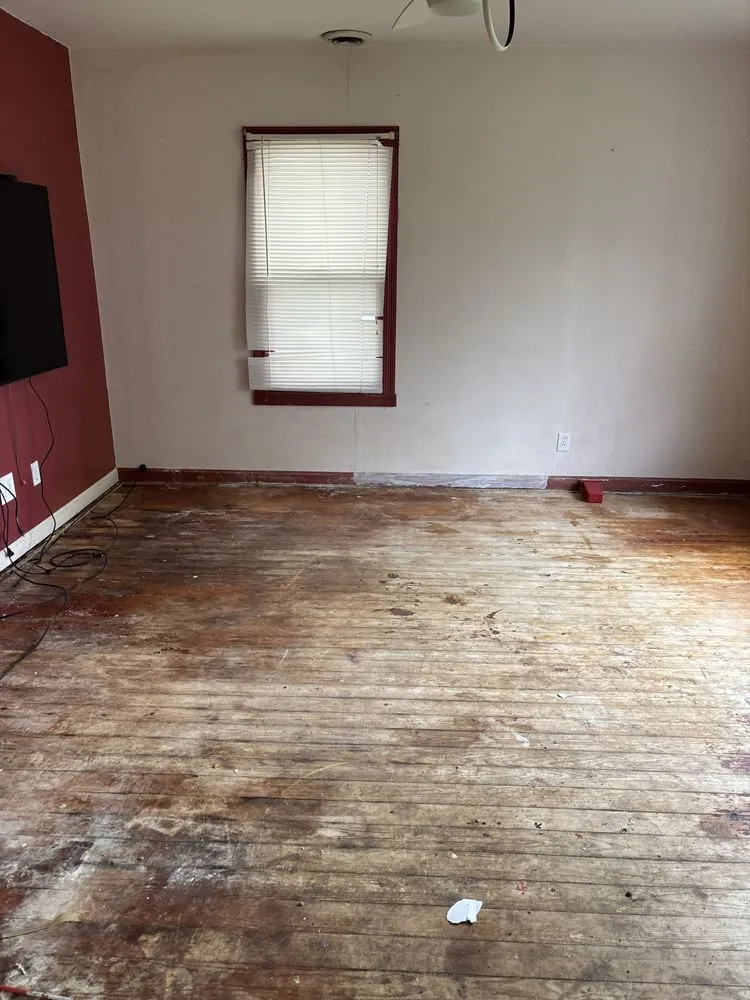 Top-rated landscaping services experts serving Greenfield, IN - V&D Real Estate Junk Removal