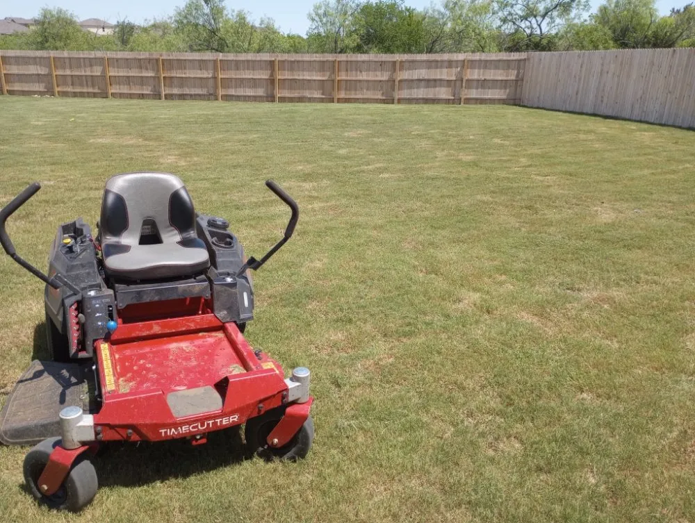 Trusted lawn mowing service in San Antonio, TX - V&E Landscaping And Lawn Care