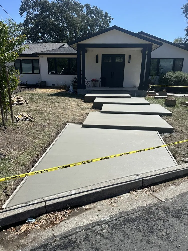 Local outdoor landscaping in Pittsburg, CA by Ve Landscaping