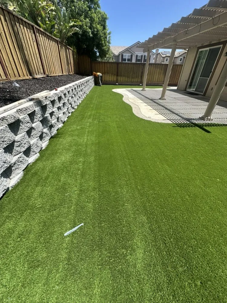 Local residential landscaping experts serving Pittsburg, CA - Ve Landscaping