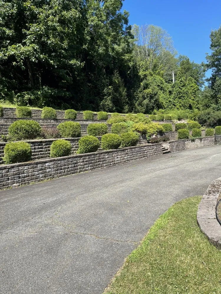 Reliable landscape installation in Sussex, NJ by Vealey Landscaping