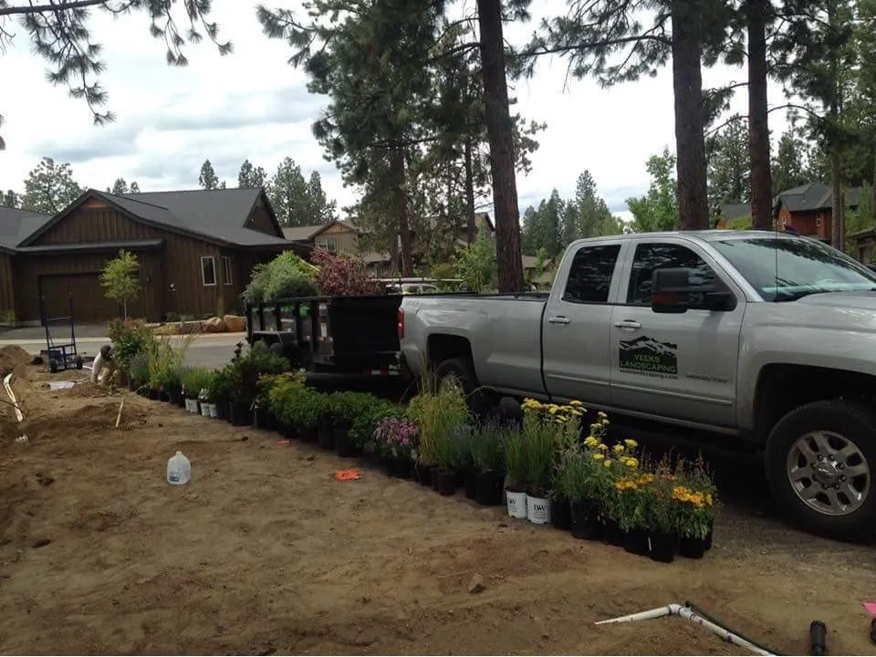 Professional yard maintenance experts serving Bend, OR - Veek's Landscaping