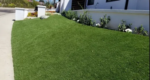 Top-rated landscaping services experts serving Kissimmee, FL - Vee's Lawn Service