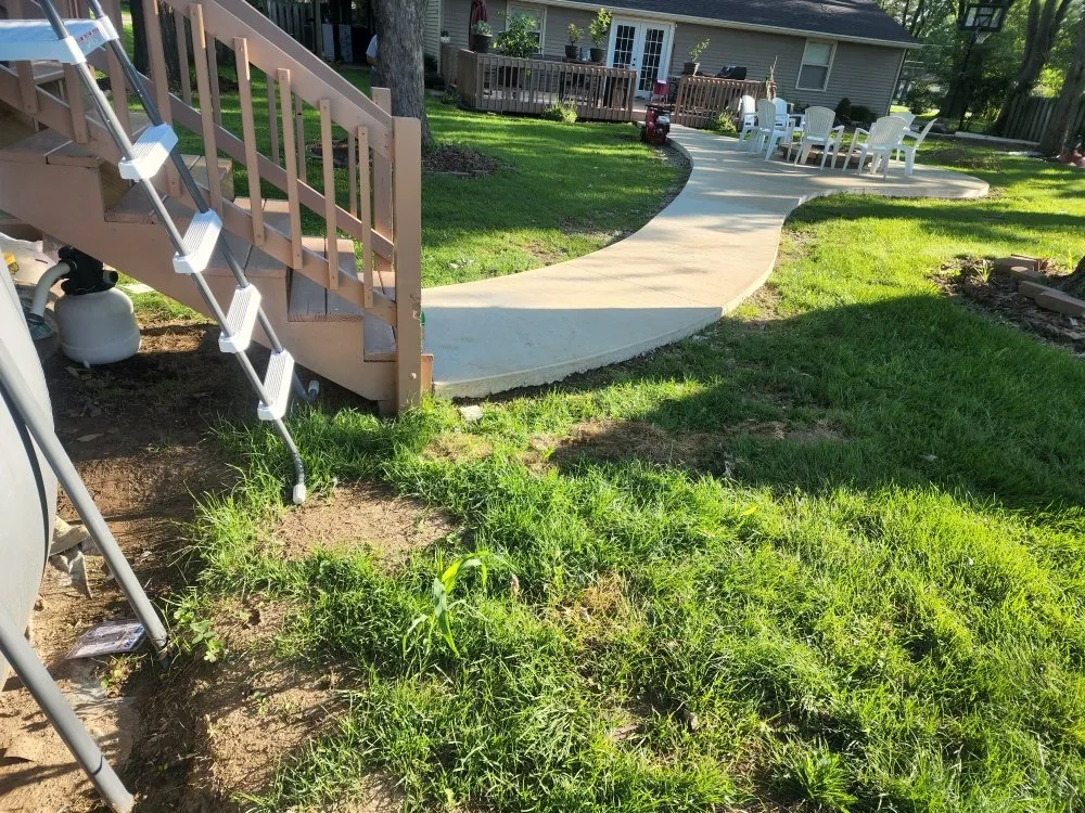 Expert landscape installation for homes across Fort Wayne, IN - Vega landscape services