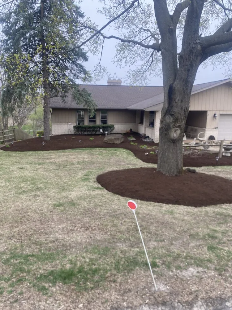 Reliable outdoor landscaping in Aurora, IL - Vegas H Landscaping