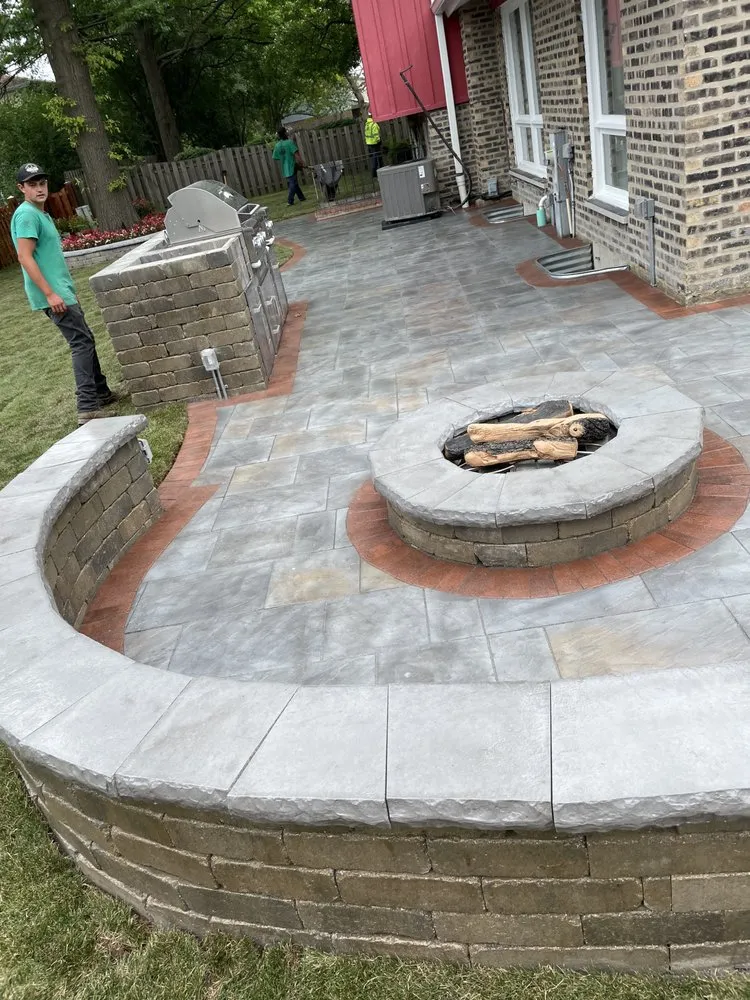 Professional yard cleanup service in Wheeling, IL by Vega's Landscaping