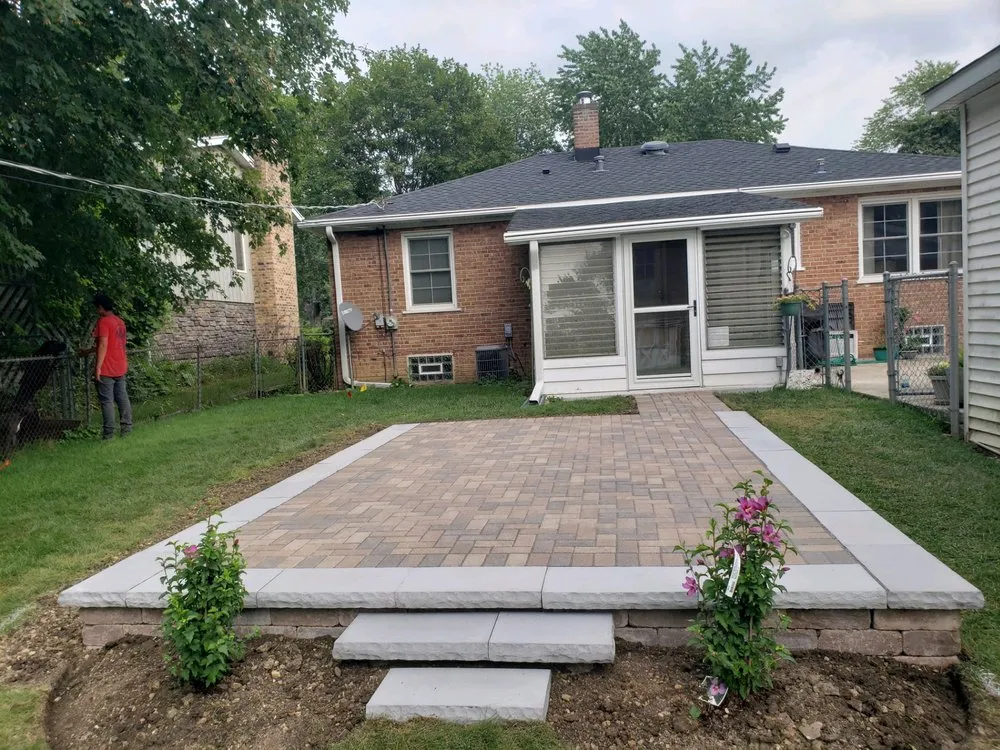 Custom lawn mowing service with custom design in Wheeling, IL by Vega's Landscaping