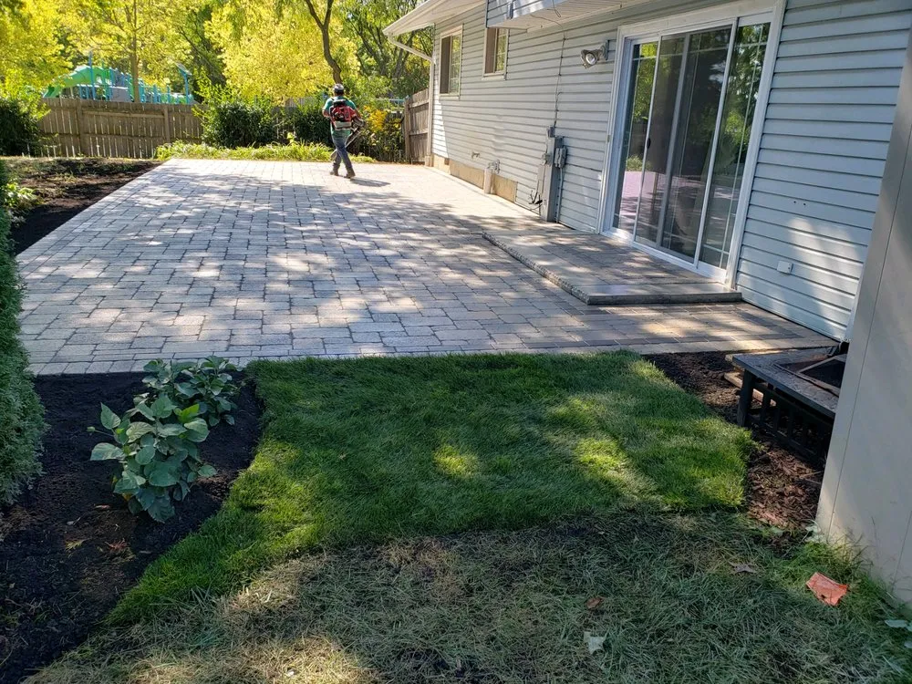 Custom landscape design in Wheeling, IL by Vega's Landscaping