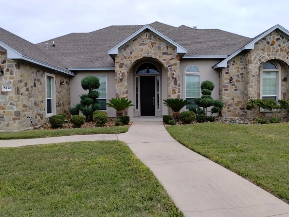 Top-rated landscape installation in Corpus Christi, TX - Vega's Tree and Lawn Service