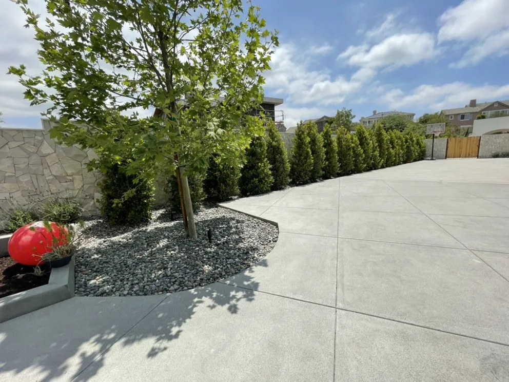 Professional residential landscaping for year-round maintenance in Jamul, CA by VEKA Contracting Company