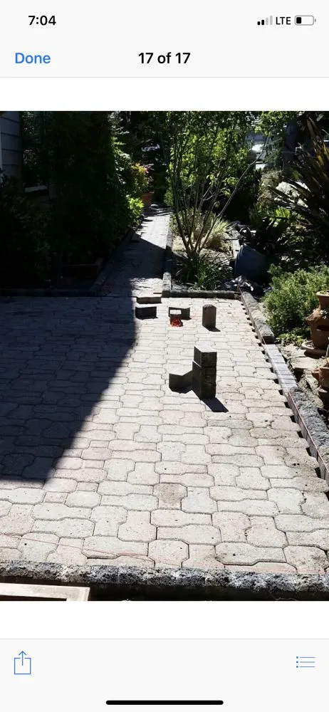 Top-rated lawn mowing service experts serving Salinas, CA - Velasco Landscaping