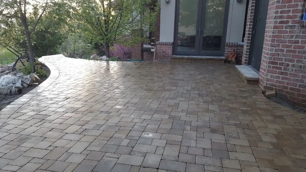 Expert lawn care service in Taylorsville, UT by Velasco Lawn Care and Maintenance