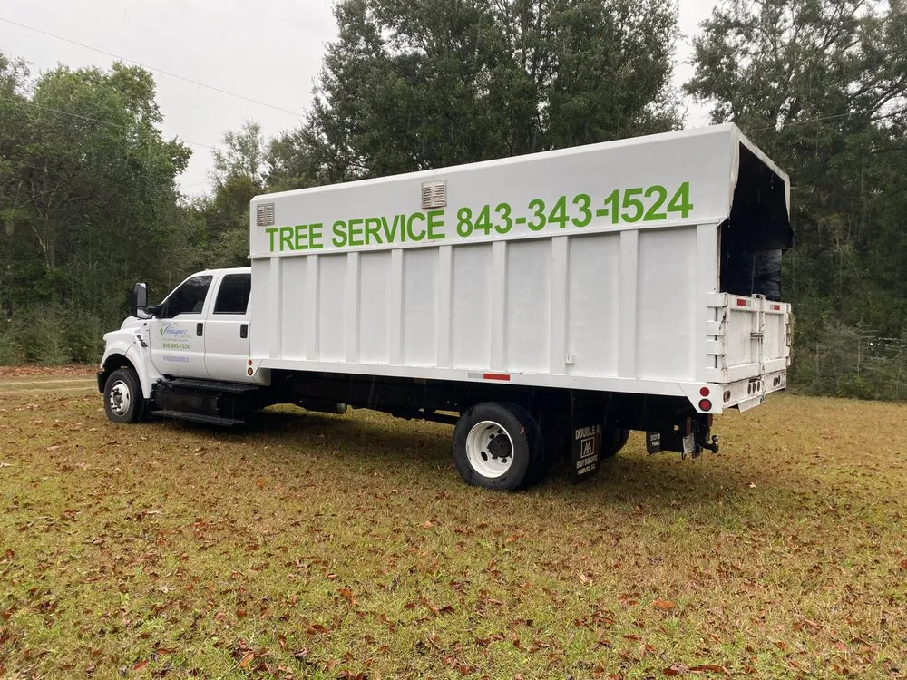 Local landscaping services in Johns Island, SC - Velasquez Landscaping and Tree Removal