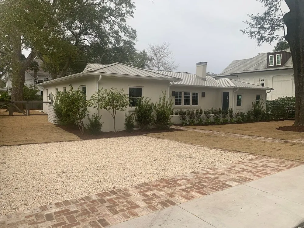 Local yard cleanup service for homes in Johns Island, SC by Velasquez Landscaping and Tree Removal