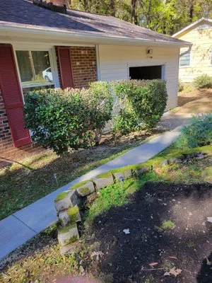 Velasquez Landscaping Logo