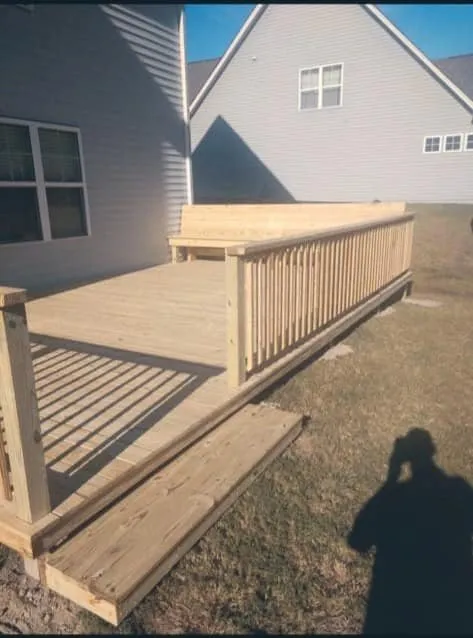 Reliable yard cleanup service in Raeford, NC by Velasquez Landscaping