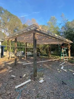 Velasquez Landscaping Logo