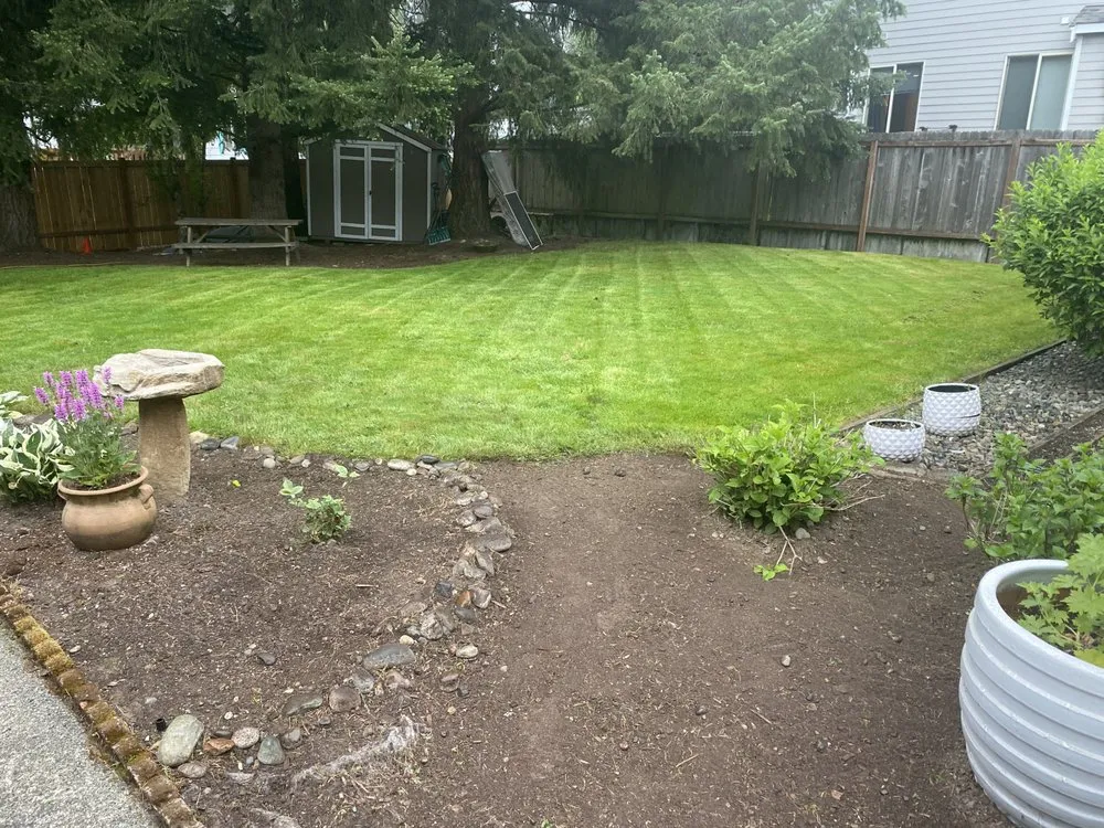 Custom outdoor landscaping in Tacoma, WA by Velasquez landscaping