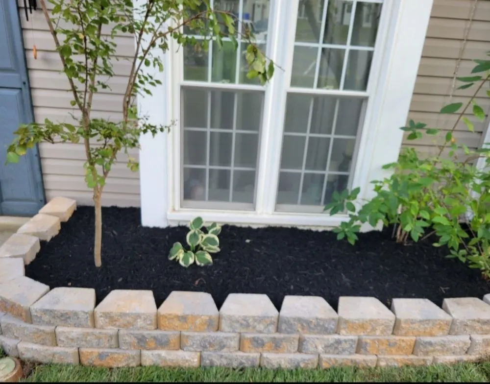 Reliable lawn mowing service in Waldorf, MD - Velasquez Landscaping