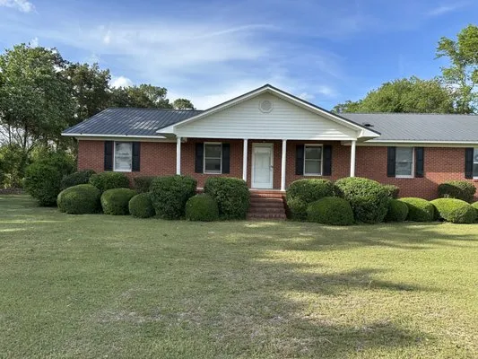 Velasquez’s Lawn Care and Landscaping