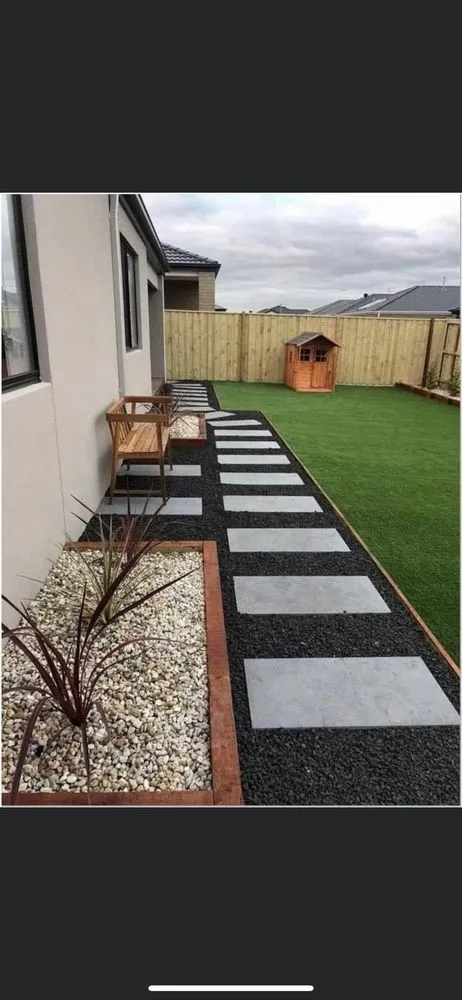 Professional yard maintenance experts serving Encinitas, CA - Velazquez Landscape & Construction