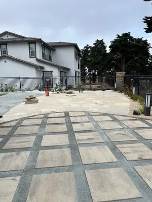 Velazquez Landscaping & Construction