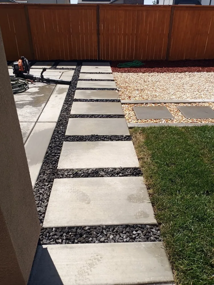 Professional landscape installation in Sacramento, CA by Velazquez Landscaping