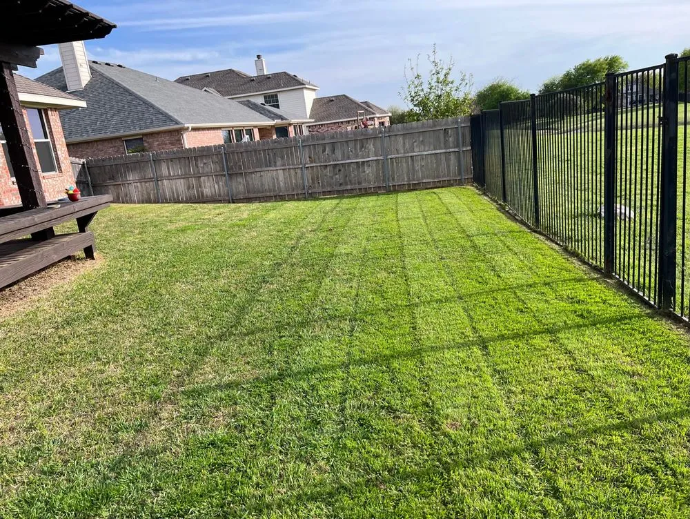 Trusted garden landscaping for beautiful yards in Midlothian, TX by Velazquez Lawn & Landscaping