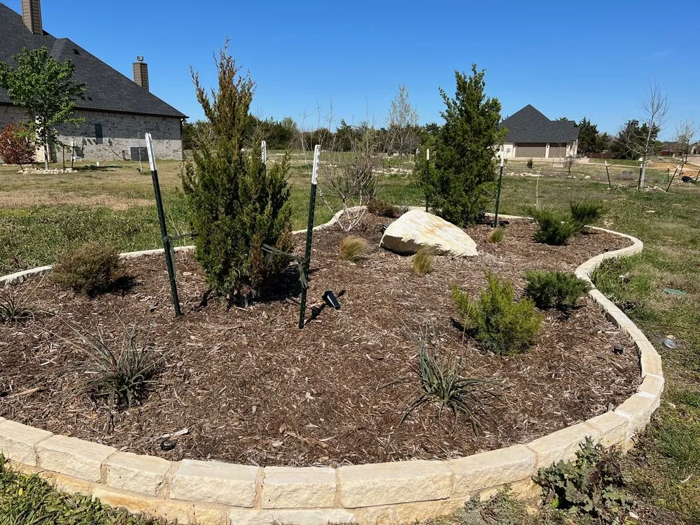Custom garden landscaping in Midlothian, TX - Velazquez Lawn & Landscaping