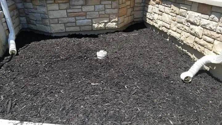 Custom outdoor landscaping in Waukegan, IL - Velazquez Nature Landscaping