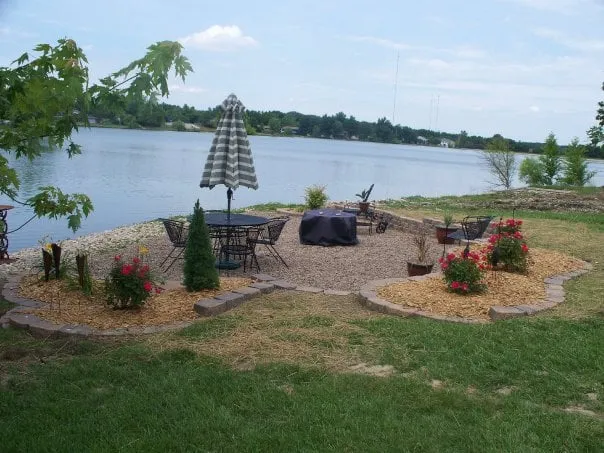 Affordable landscape installation experts serving Holts Summit, MO - Veltrop Landscaping & Snow Removal