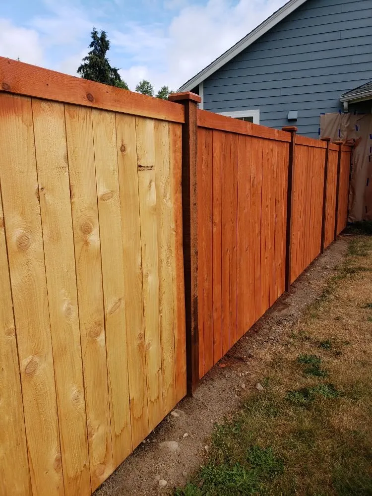 Affordable garden landscaping for residential properties in Spanaway, WA by Velázquez Landscaping