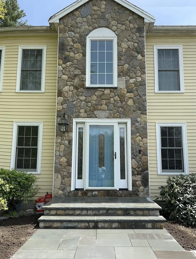 Trusted garden landscaping experts serving Sterling, MA - Venades Masonry